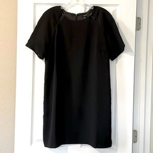 FOREVER 21 FULLY LINED SHORT SLEEVE BLACK DRESS- IN LARGE